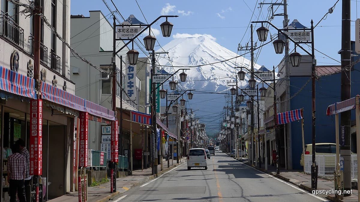 富士山の水は、なぜ織物の町を作ったのか