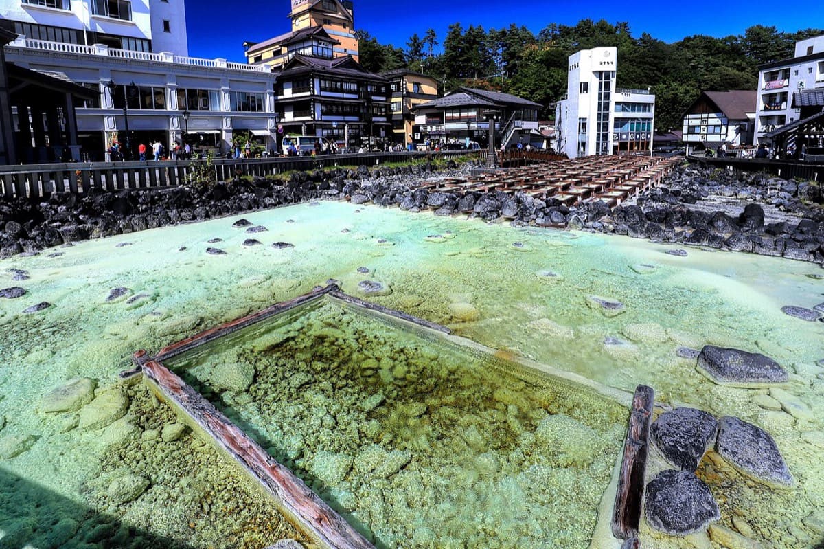 山奥の湯治場は、どうやって名湯になったのか