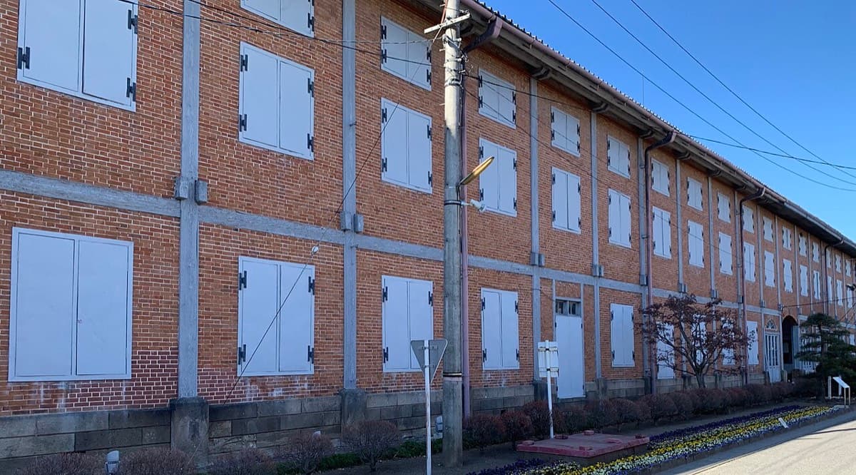 なぜ富岡に、世界最大級の製糸場が建てられたのか